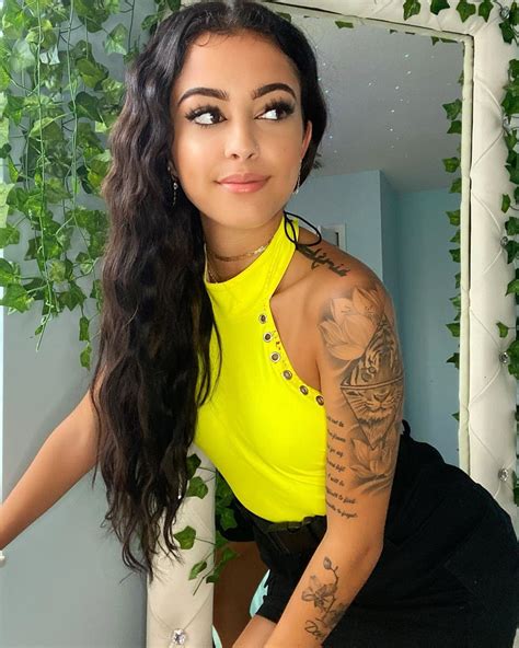 porno de malu trevejo|Malu Trevejo Videos Porno 